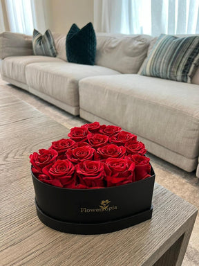Rosas em caixa formato coração